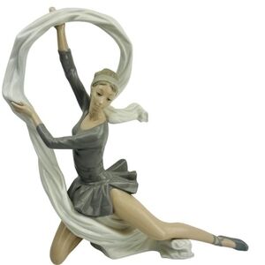 Vintage "Dancer with Veil" porcelain figurine from Nao by Lladro